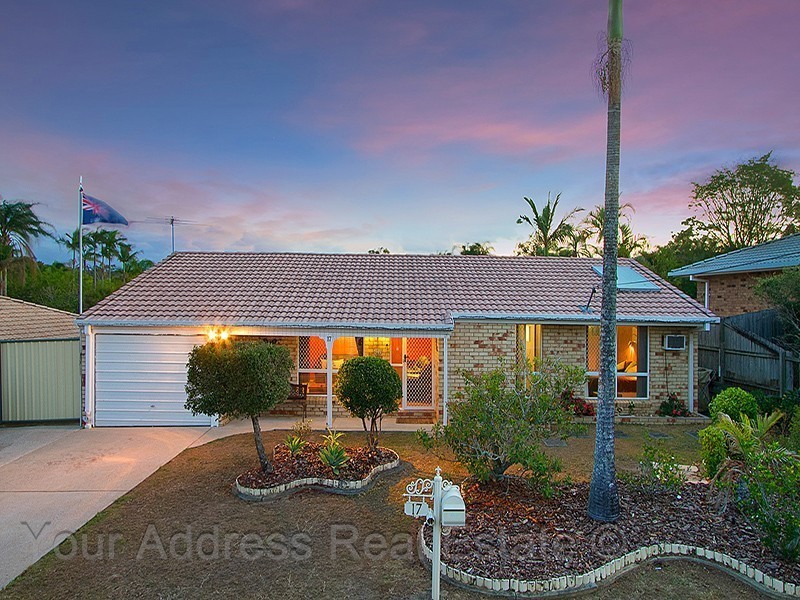 17 Haldham Crescent, Regents Park QLD 4118