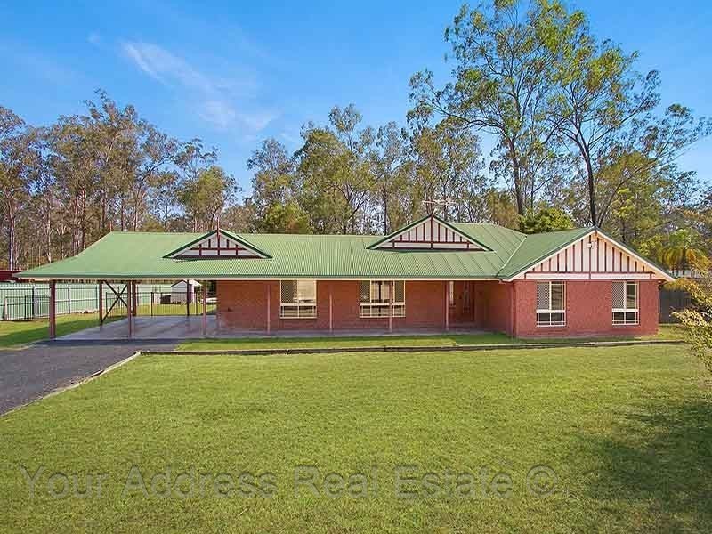 10 Kensington Drive, Munruben QLD 4125