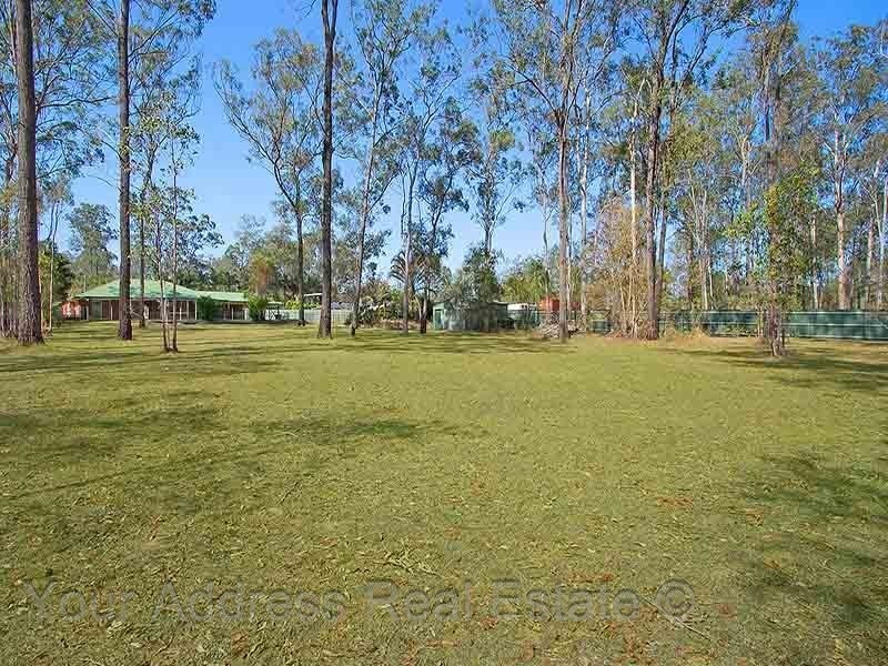 10 Kensington Drive, Munruben QLD 4125
