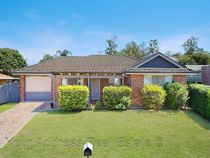 76 Bottlebrush Drive, Regents Park QLD 4118