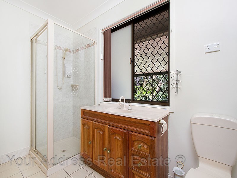 11 Chipalee Court, Greenbank QLD 4124