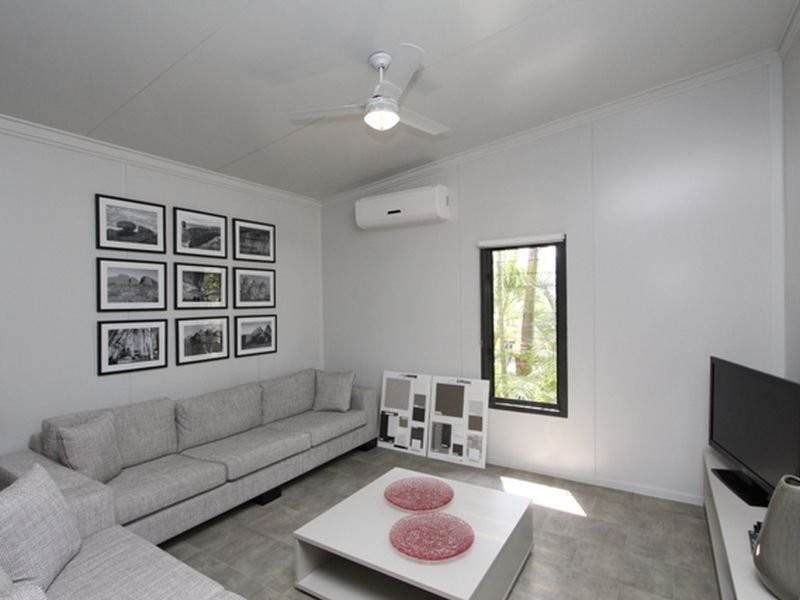 9 Taylor Street, Bundamba QLD 4304