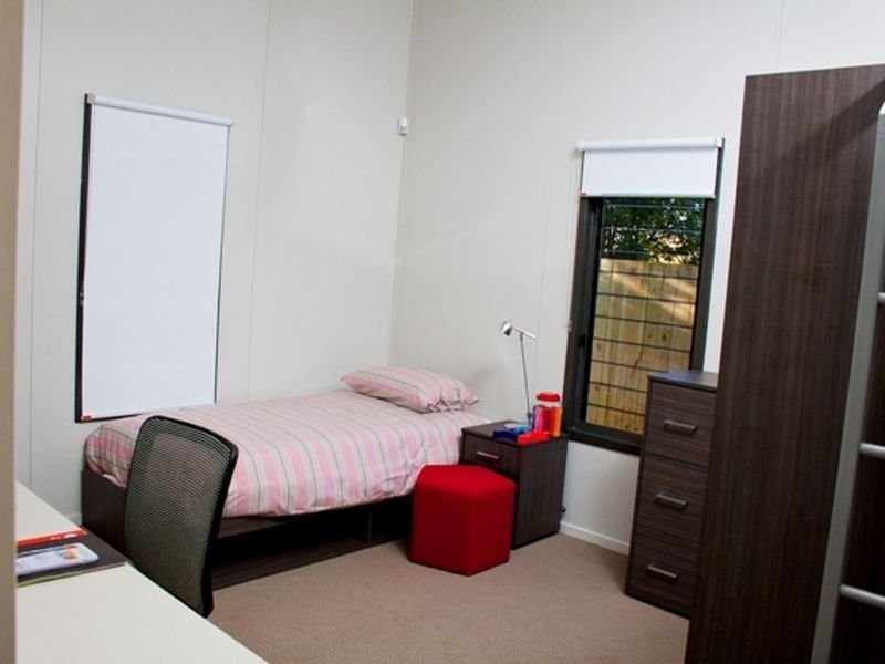9 Taylor Street, Bundamba QLD 4304