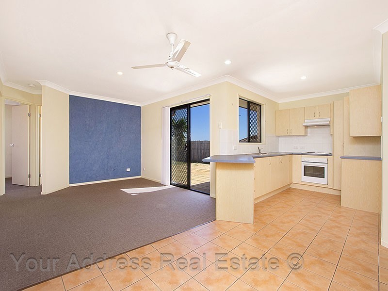 4 Pimelia Court, Regents Park QLD 4118