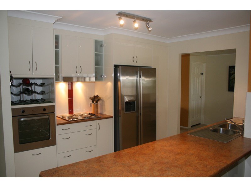 4 Bowood Court, Berrinba QLD 4117