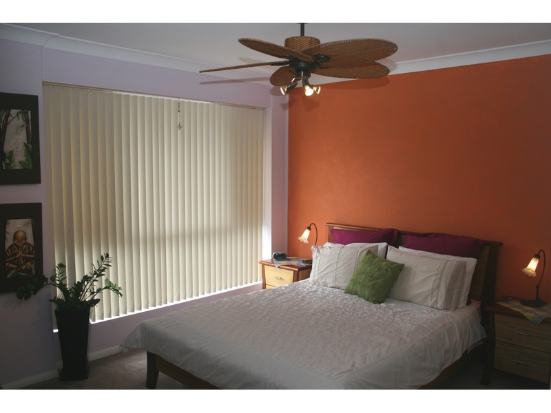 4 Bowood Court, Berrinba QLD 4117