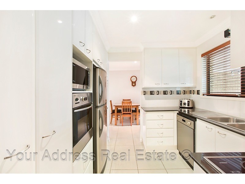 7 Woodview Street, Browns Plains QLD 4118