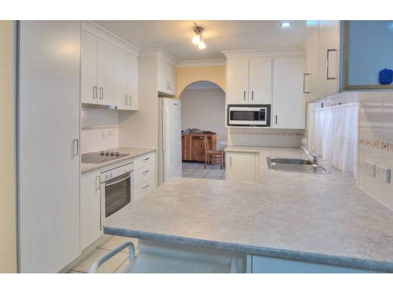 21 Haldham Crescent, Regents Park QLD 4118