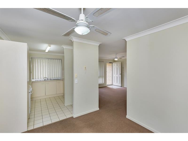 2/4 Prokuda Close, Goodna QLD 4300
