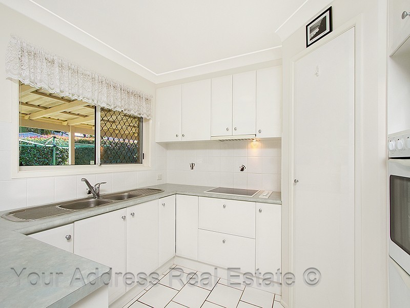 13 Watling Street, Hillcrest QLD 4118