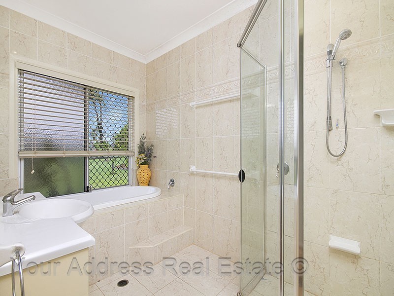 197 Equestrian Drive, New Beith QLD 4124