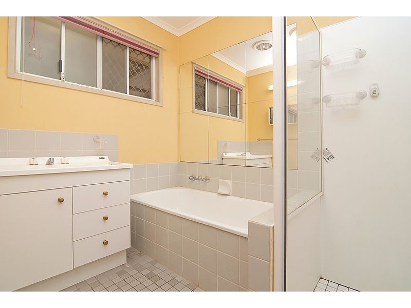 17 Melbury Street, Browns Plains QLD 4118