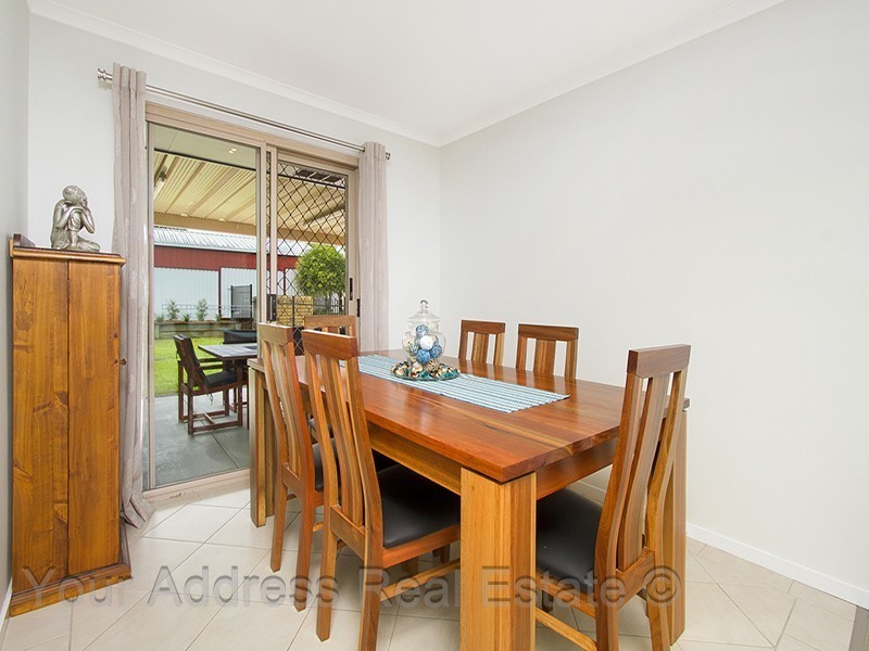 10 Windsong Court, Hillcrest QLD 4118