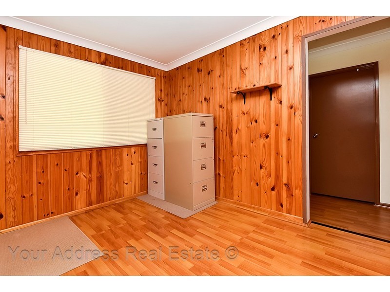 15 Acorus Court, Regents Park QLD 4118