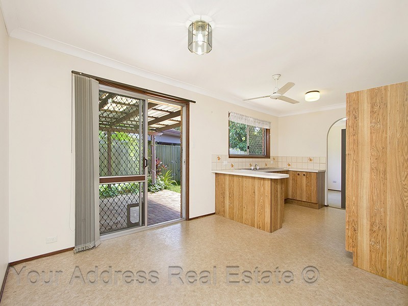 59 Sweetgum Street, Hillcrest QLD 4118