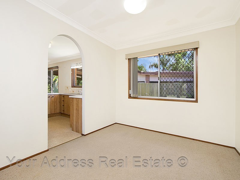 59 Sweetgum Street, Hillcrest QLD 4118