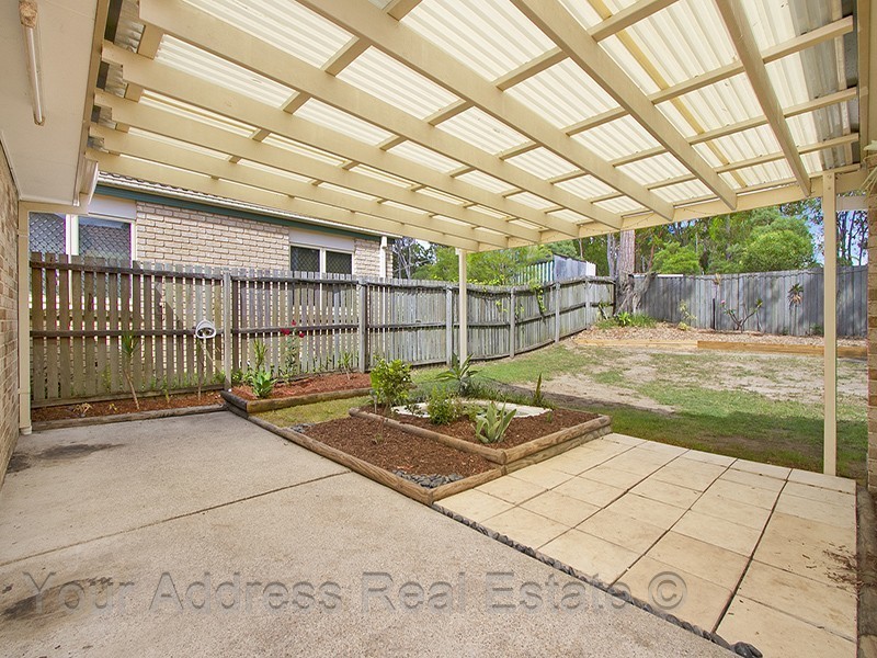 10 Isaac Court, Hillcrest QLD 4118