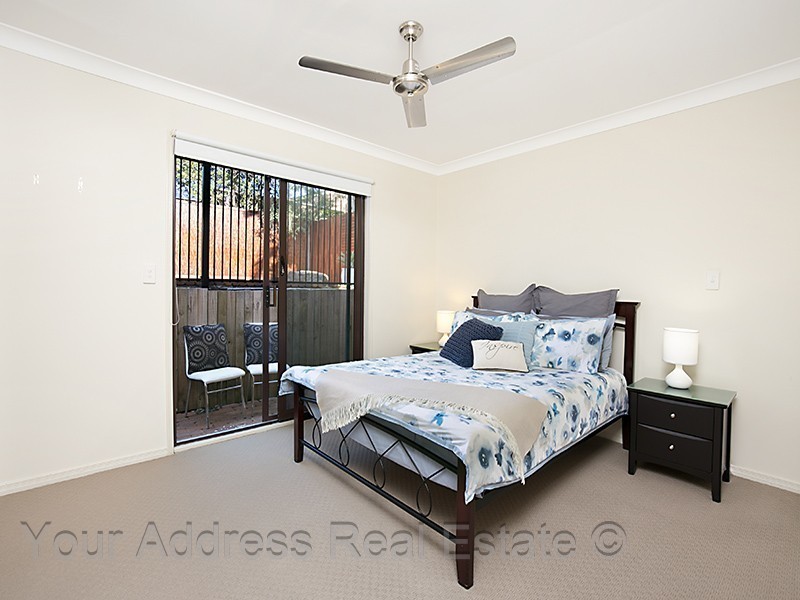 18 Brentwood Drive, Daisy Hill QLD 4127