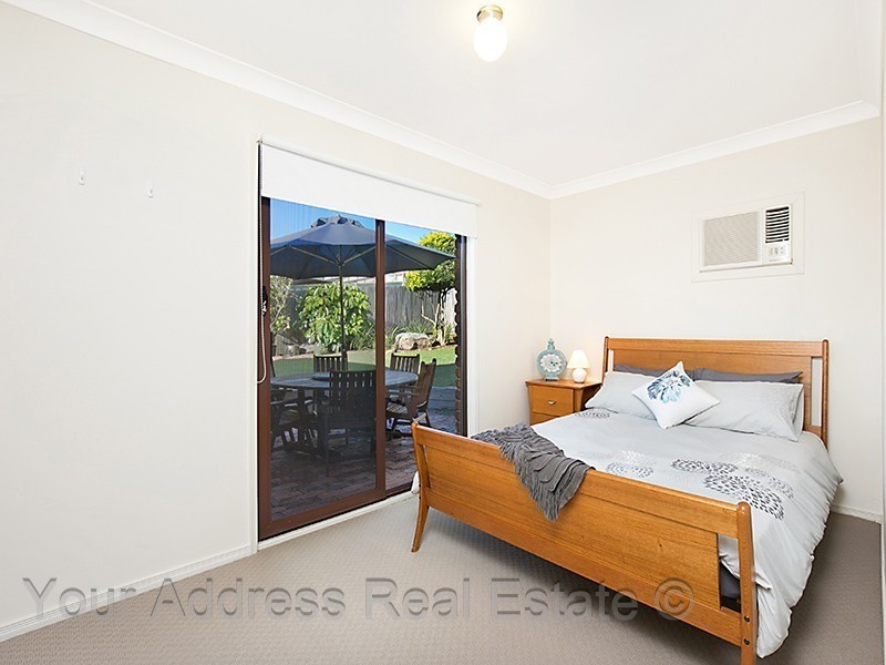 18 Brentwood Drive, Daisy Hill QLD 4127