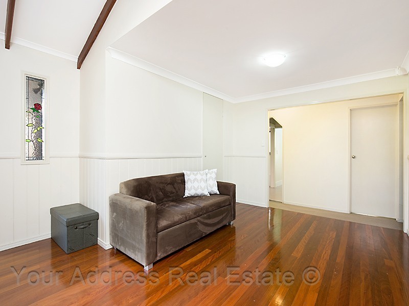 18 Brentwood Drive, Daisy Hill QLD 4127