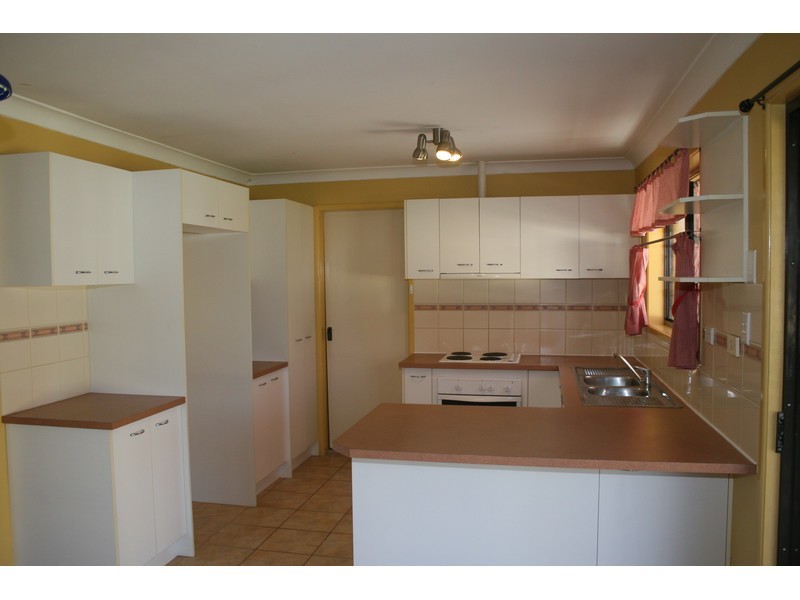 7 Dampier Court, Boronia Heights QLD 4124