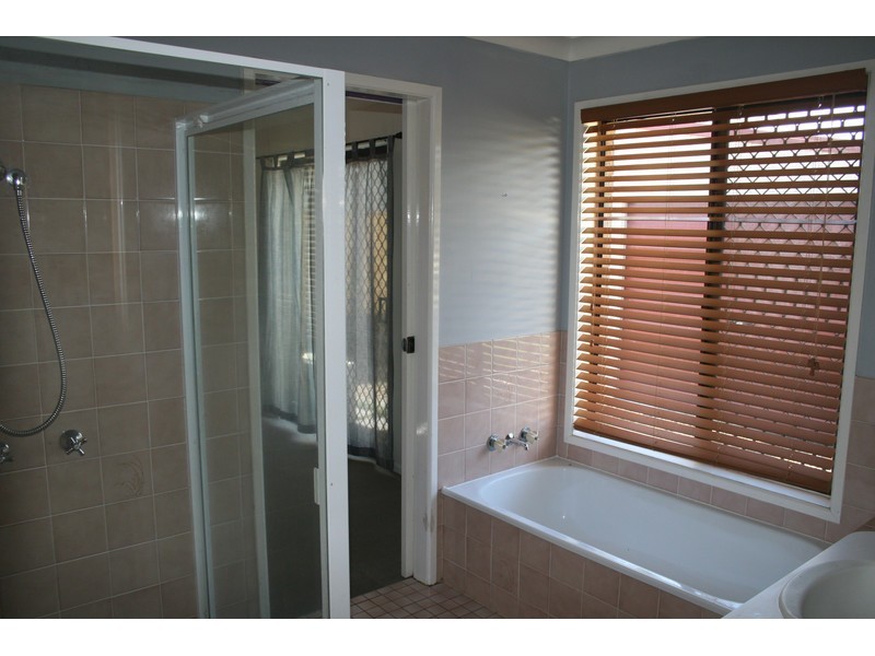 7 Dampier Court, Boronia Heights QLD 4124