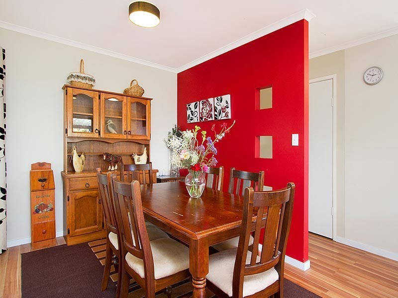 32 Bywater Street, Hillcrest QLD 4118