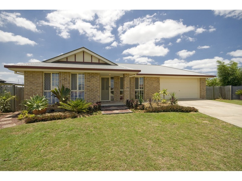 32 Lake Somerset Court, Logan Reserve QLD 4133