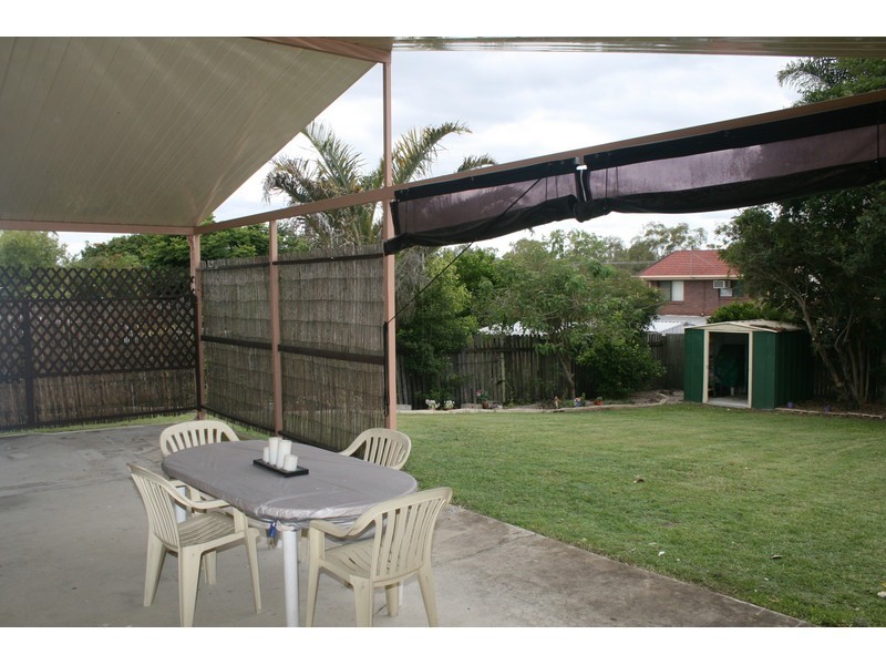 25 Cosway Street, Hillcrest QLD 4118