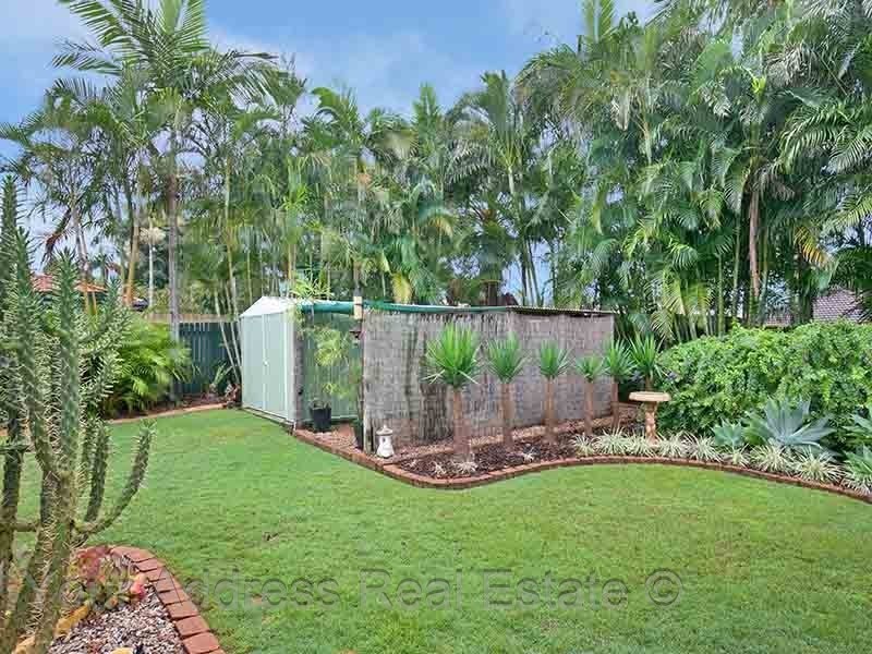 5 Distin Court, Hillcrest QLD 4118