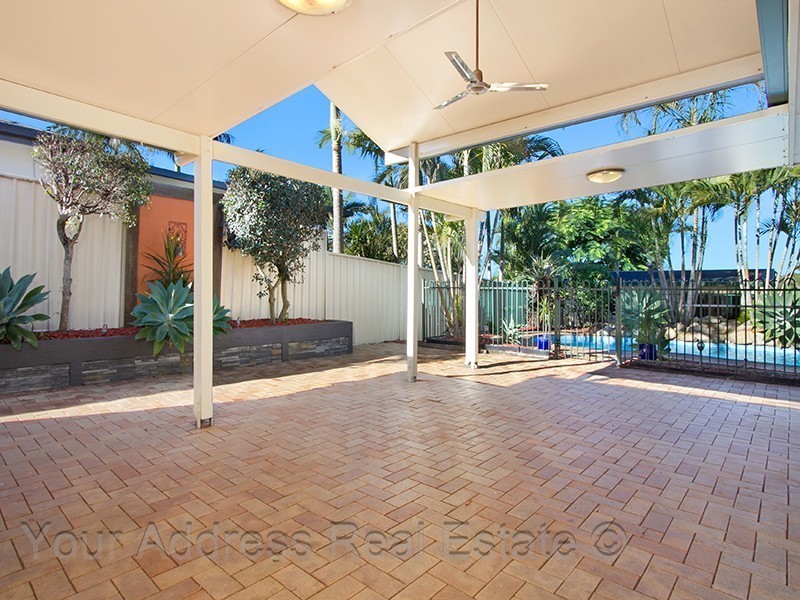 14 Redgum  Drive, Regents Park QLD 4118