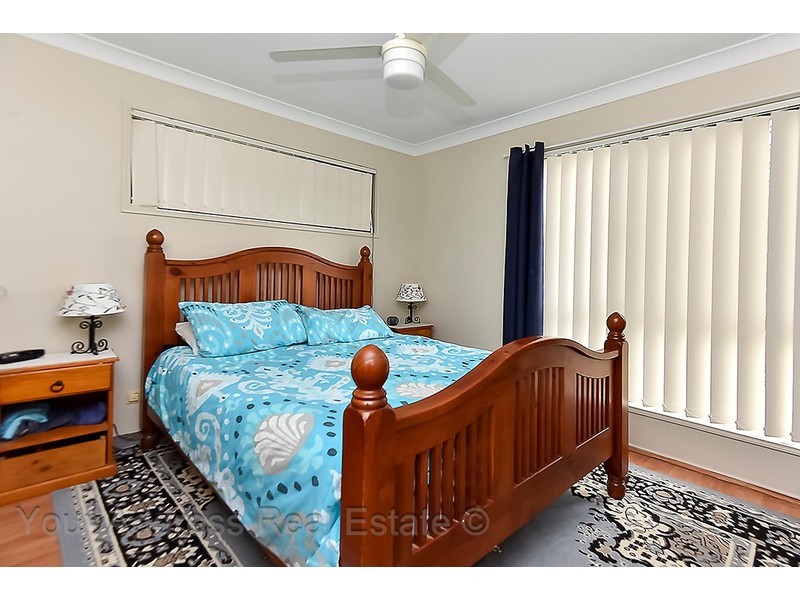 6 Bushland Drive, Regents Park QLD 4118