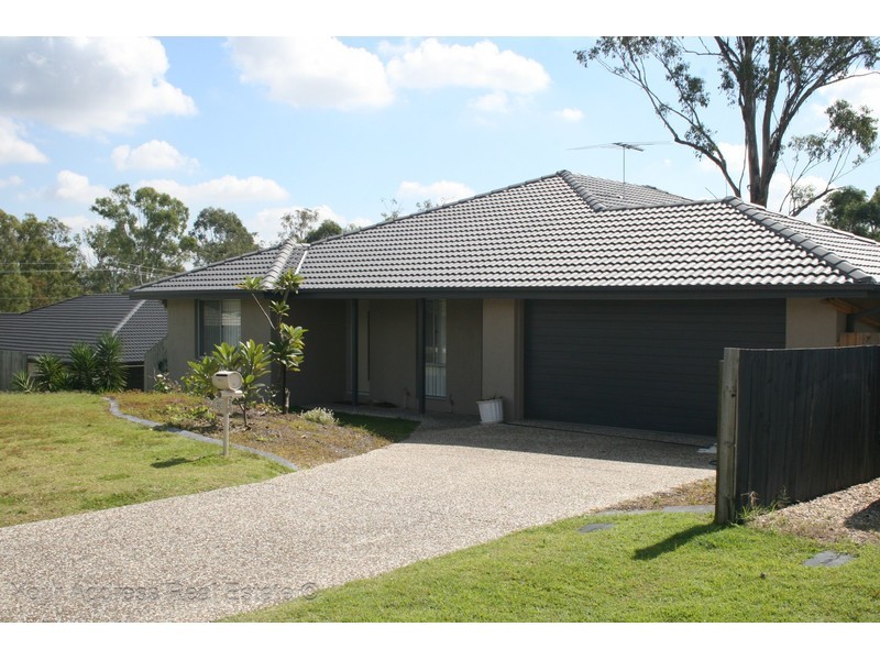 32 Jeff Collins Circuit, Bellbird Park QLD 4300