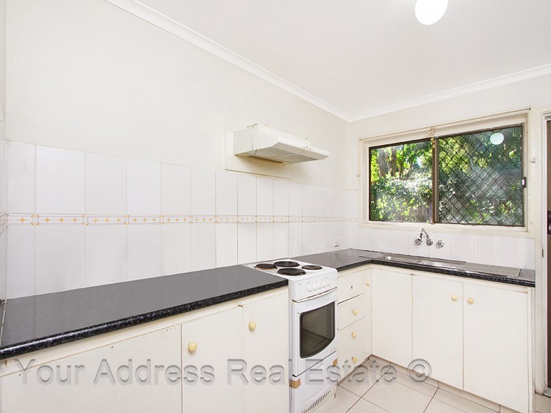 2/31 North Road, Woodridge QLD 4114
