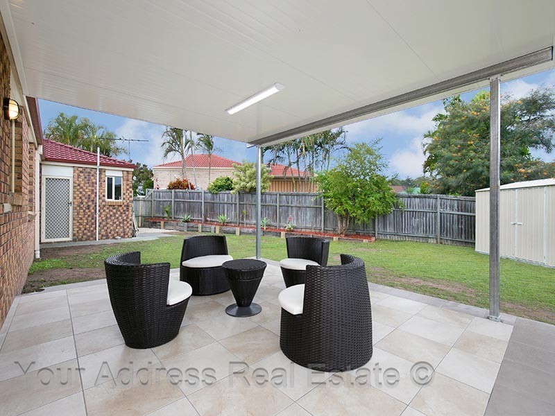 12 Mandeville Place, Regents Park QLD 4118