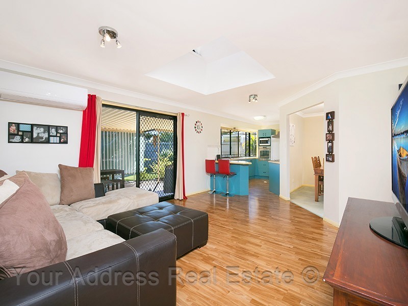 18 Standford Place, Regents Park QLD 4118