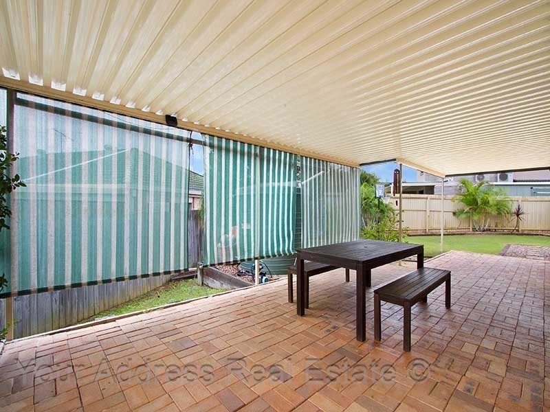 18 Standford Place, Regents Park QLD 4118