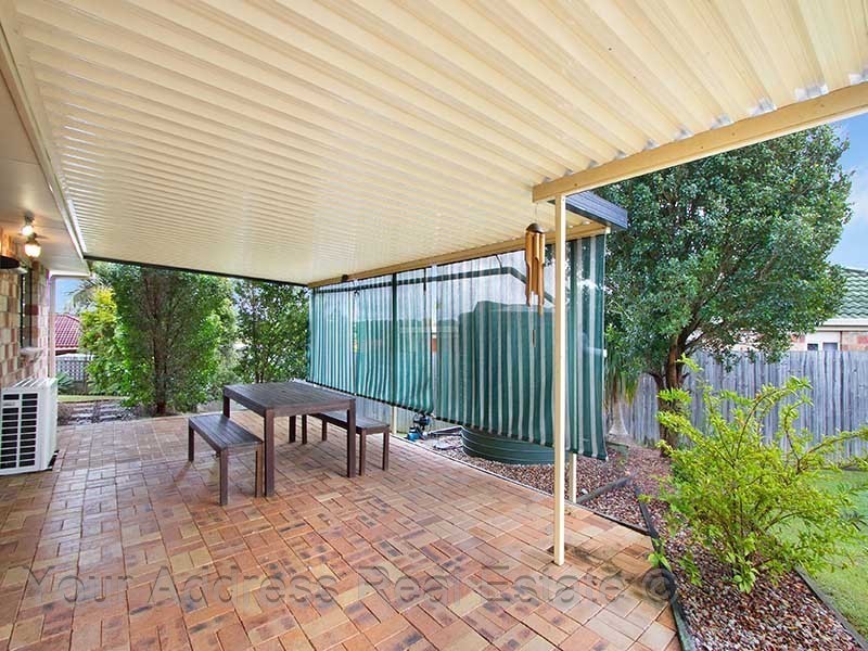 18 Standford Place, Regents Park QLD 4118