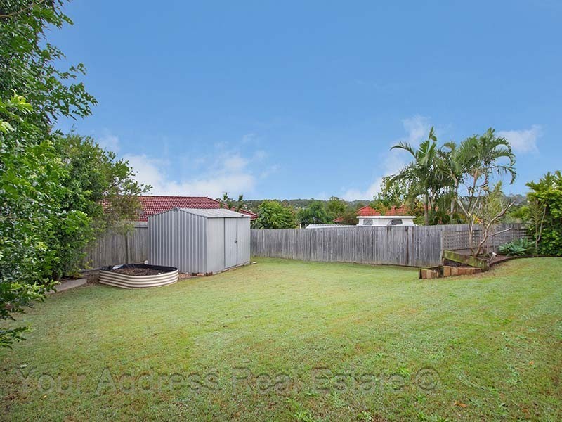 18 Standford Place, Regents Park QLD 4118