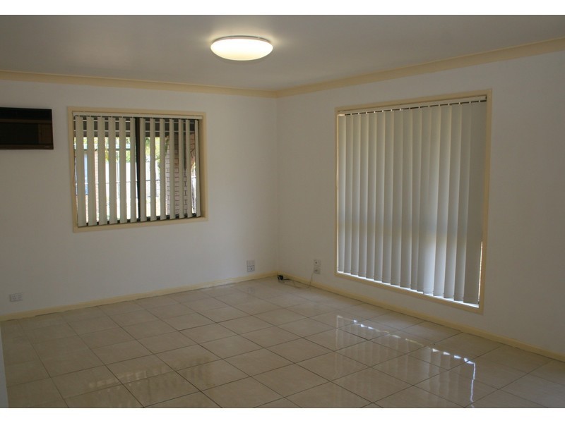 10 Dornock Drive, Boronia Heights QLD 4124
