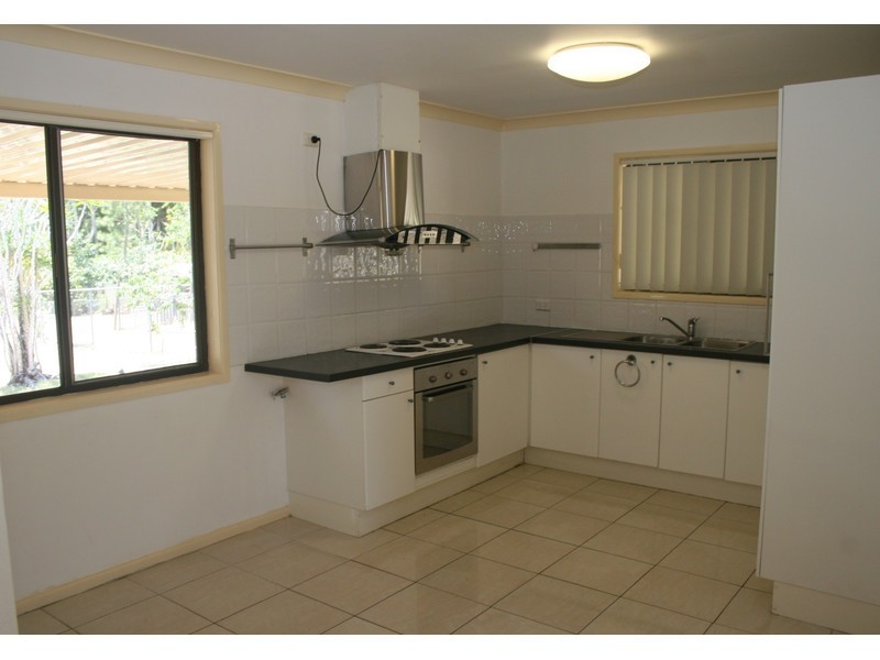 10 Dornock Drive, Boronia Heights QLD 4124