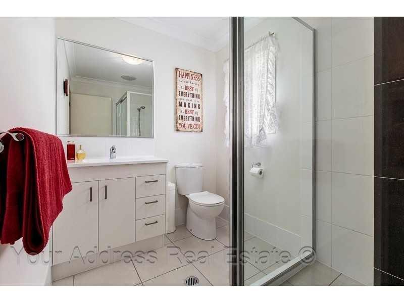 73 Redgum Drive, Regents Park QLD 4118
