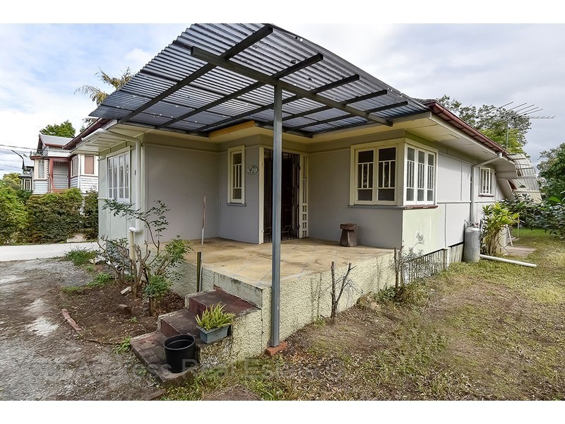42 Orange Grove Road, Coopers Plains QLD 4108