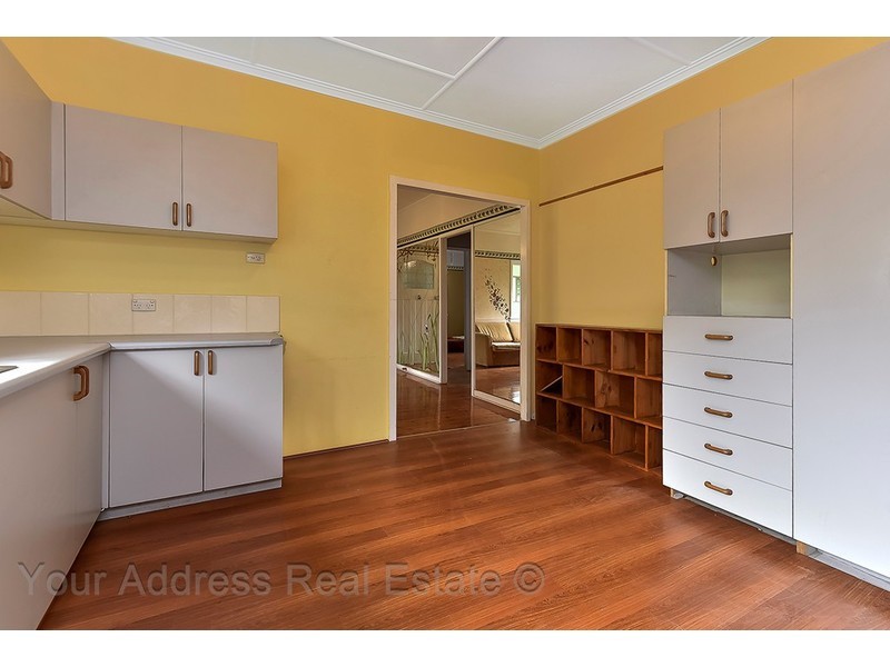 42 Orange Grove Road, Coopers Plains QLD 4108