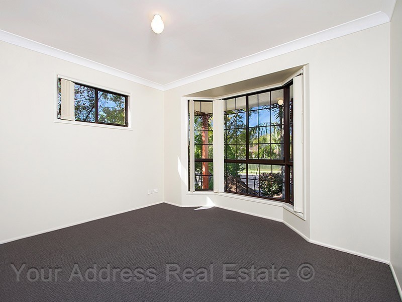148 Emerald Drive, Regents Park QLD 4118