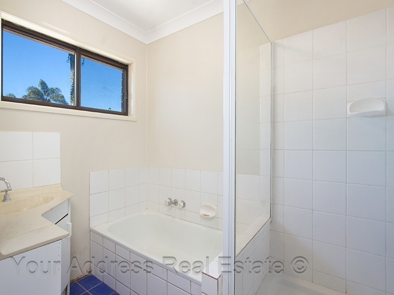 8 Janita Drive, Browns Plains QLD 4118