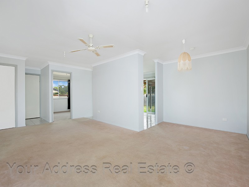 25 Indica Crescent, Regents Park QLD 4118