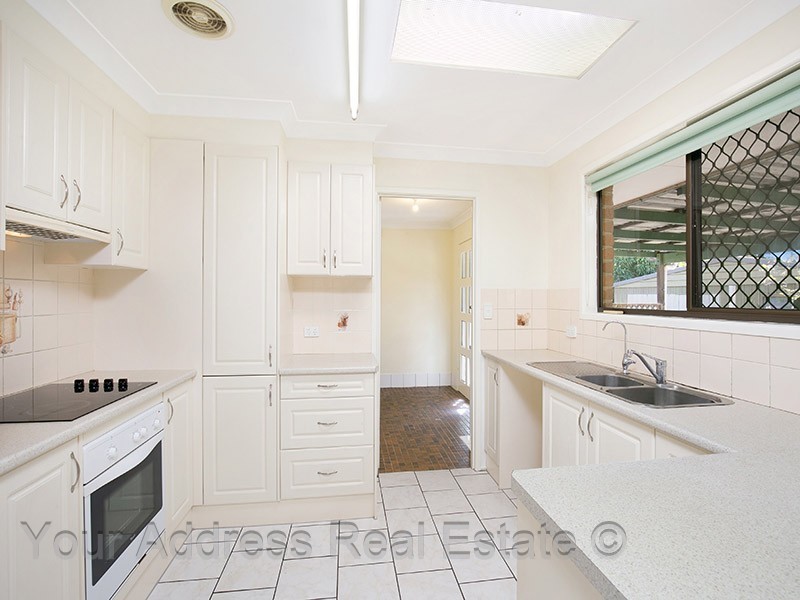 16 Ranchwood Avenue, Browns Plains QLD 4118