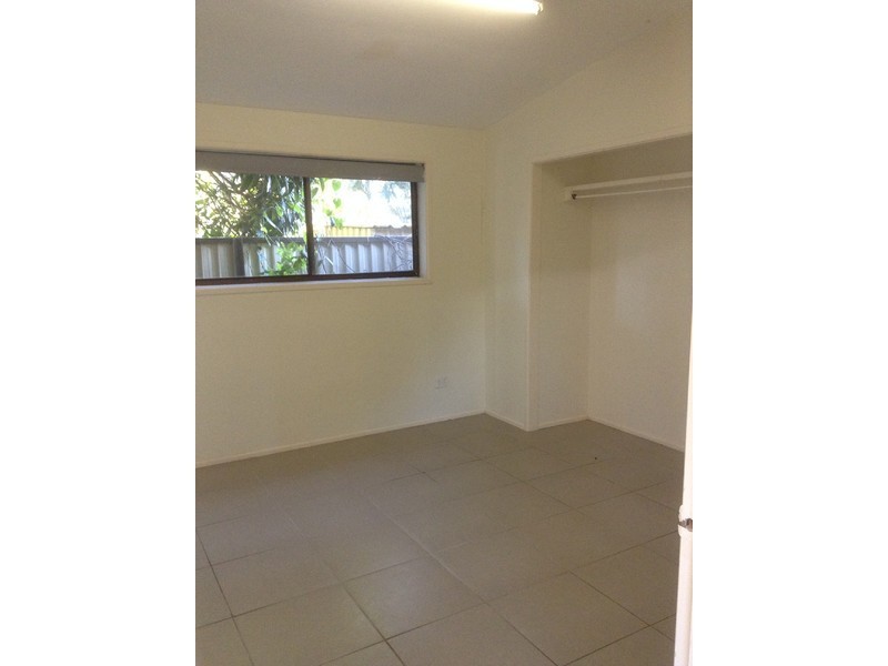 16 Ranchwood Avenue, Browns Plains QLD 4118