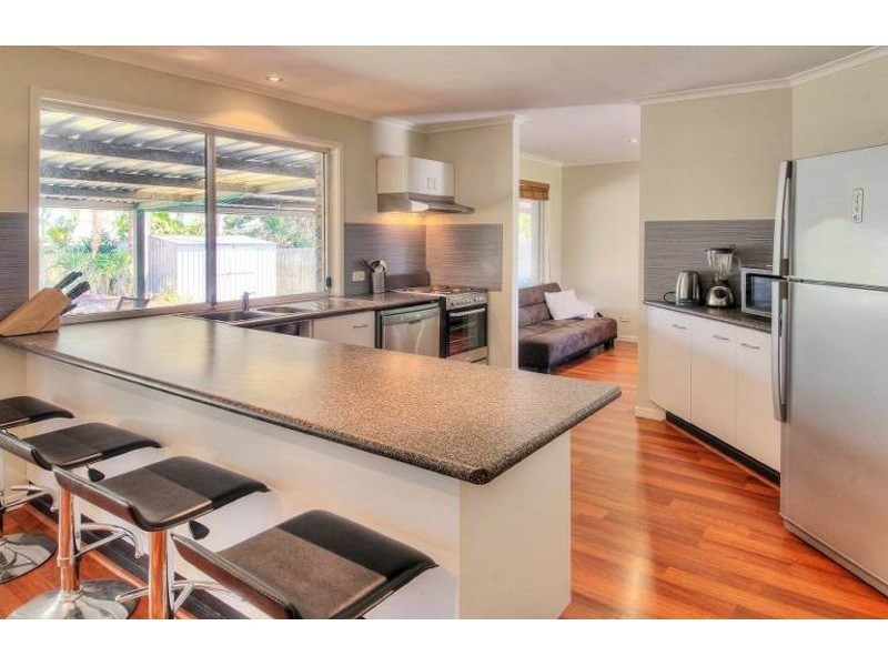 5 Paroo Place, Hillcrest QLD 4118